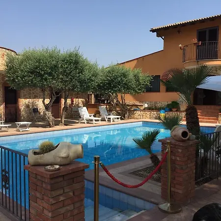 Borgo Dei Vigneti Landhuis Villaggio La Loggia