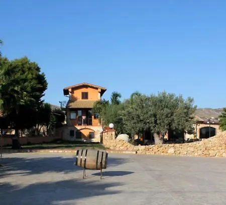 Borgo Dei Vigneti Villaggio La Loggia