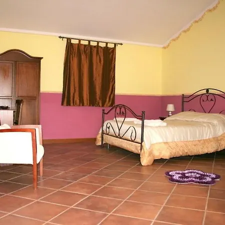 Borgo Dei Vigneti Landhuis Villaggio La Loggia