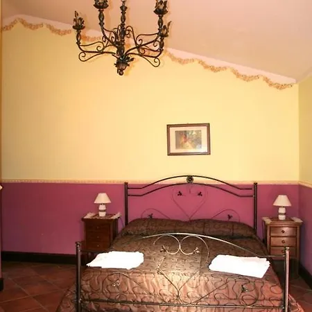 Borgo Dei Vigneti * Villaggio La Loggia