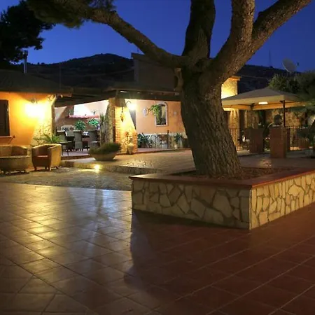Landhuis Borgo Dei Vigneti *